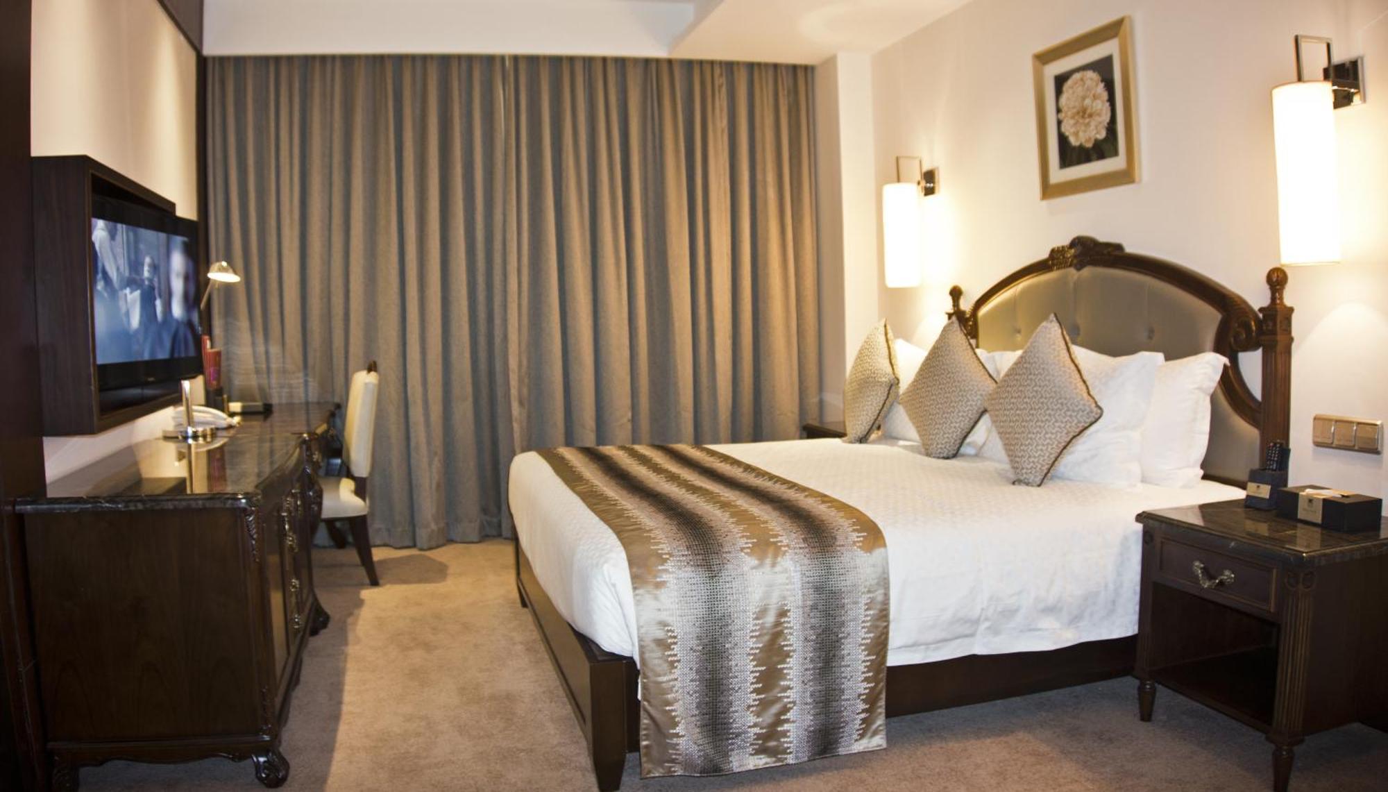 Tang Palace Hotel Accra Chambre photo