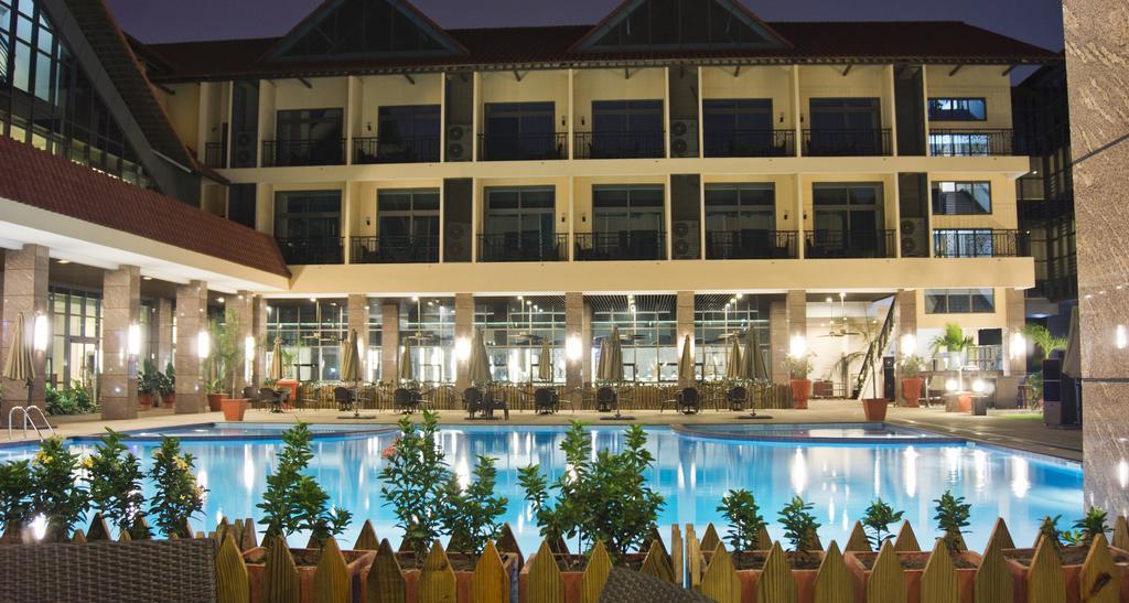 Tang Palace Hotel Accra Extérieur photo