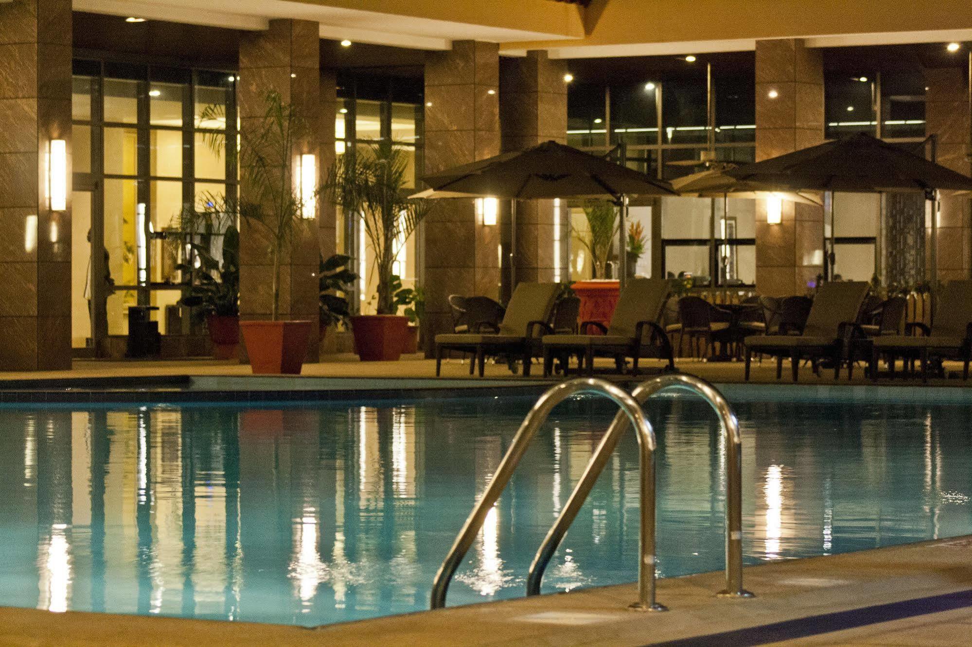 Tang Palace Hotel Accra Extérieur photo